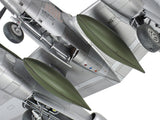 TAMIYA: 1/48 P-38 LOCKHEED LIGHTNING