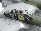 TAMIYA: 1/48 P-38 LOCKHEED LIGHTNING